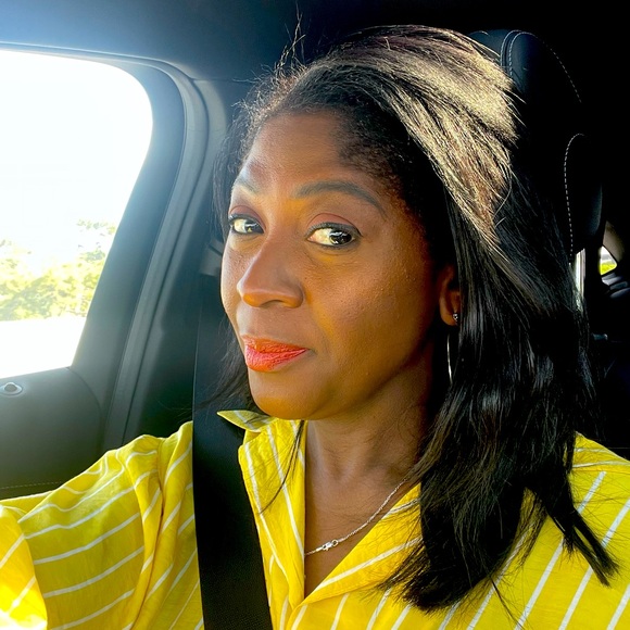 Meet your Posher, Tara - Picture 1 of 1